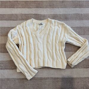 Madewell Cream Cable Knit V-Neck Cropped Sweater